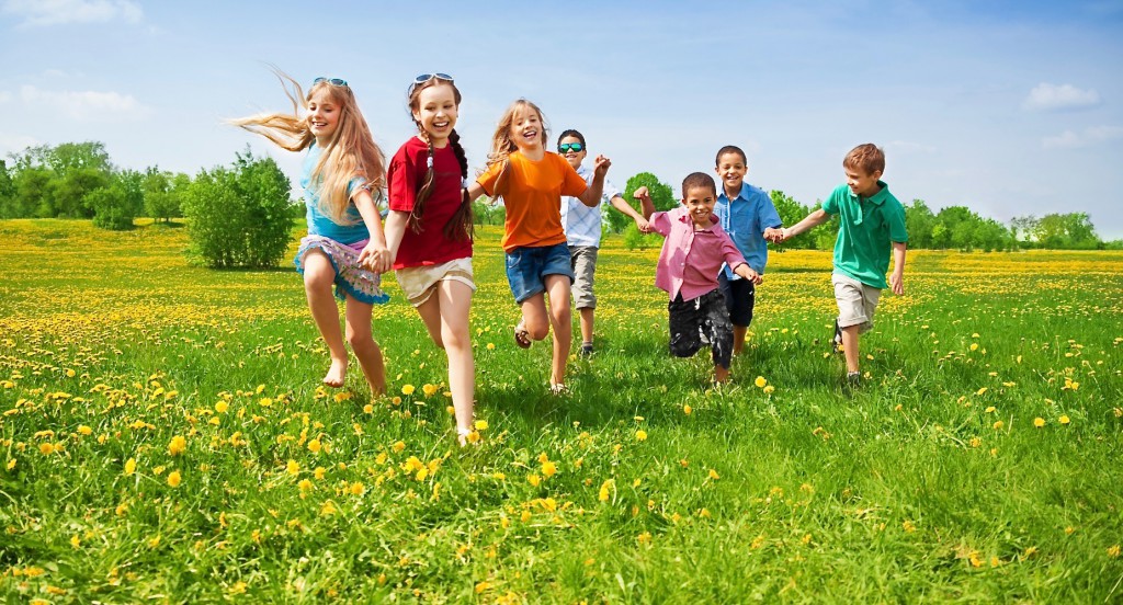 Outdoor-Learning-Experiences-for-Kids-this-Spring-Season