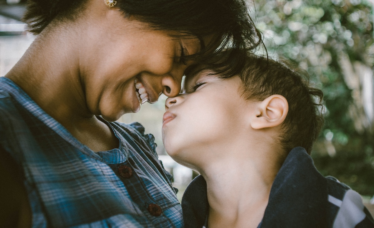 How Community Gardens Benefit Kids in Single Parent Households